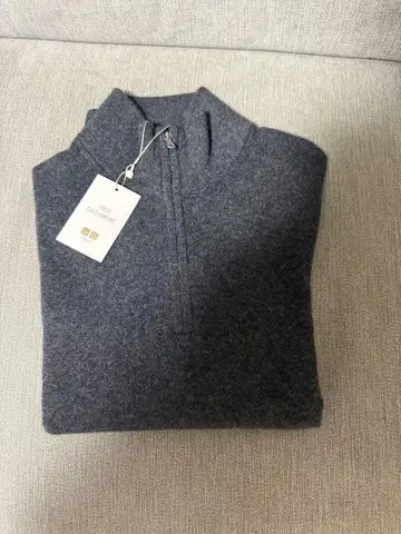 캐시미어 하프 지퍼 스웨터