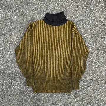 그라데이션 니트 archive 00s y2k 헤이세이 ERL 느낌