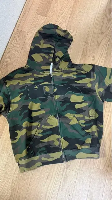 iDA 카모플라쥬 집업 후디 XS