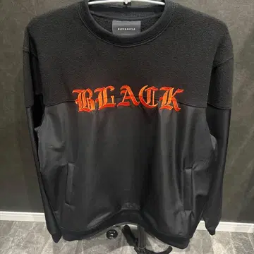 BLACK SCALE 맨투맨