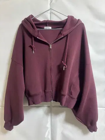 LOWRYSFARM 후드 부착 하프 지퍼 후드티 [ 무료배송 ]