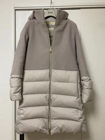 HERNO 후드 부착 다운 자켓 38