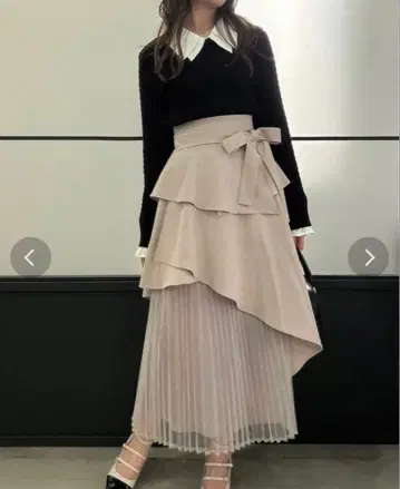 다즐린 아지메 티어드 플리츠 스커트