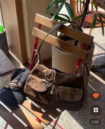 nugu daisy 더블 포켓 가죽 백