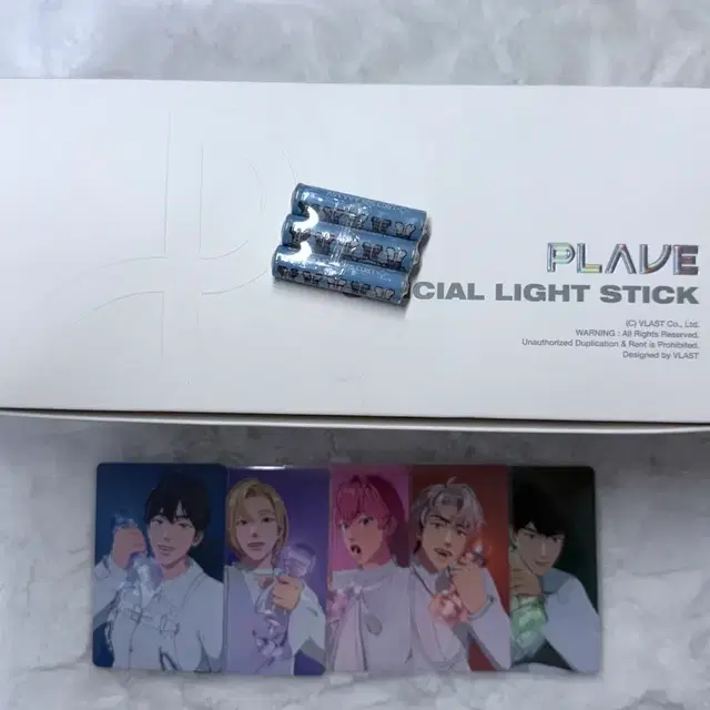 플레이브 공식 응원봉 풀셋 + 배터리 양도