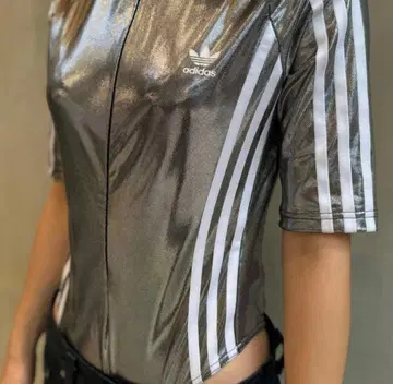 아디다스 오리지널 바디수트