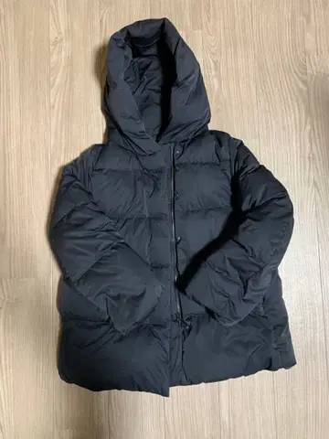 UNIQLO 유니클로 파우더 필 다운 숏코트 블랙 S