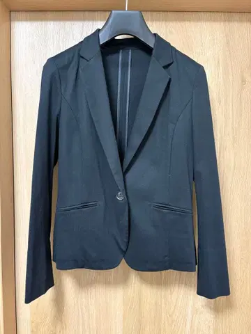 블랙 테일러드 자켓