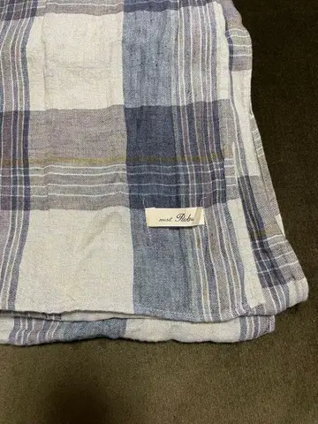 nest Robe 네스트로브 린넨 체크 무늬 스톨