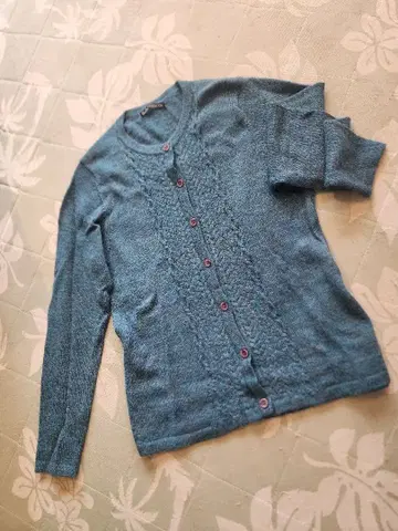 새상품급 Belld'Attire 파랑 그레이 알파카 100 긴팔 가디건