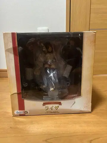 라이자 1/7 스케일 피규어 DX판