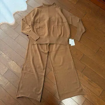 [ 택 포함 새상품 ] DoulaDoula 니트 셋업