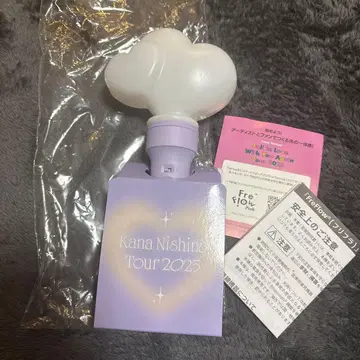 니시노 카나 투어 2025 응원봉 니시노 카나 후리후라