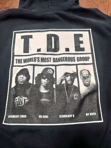 T.D.E 켄드릭 라마 후드티 L