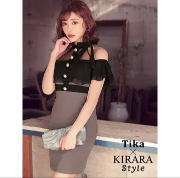 Tika 오픈 숄더 드레스