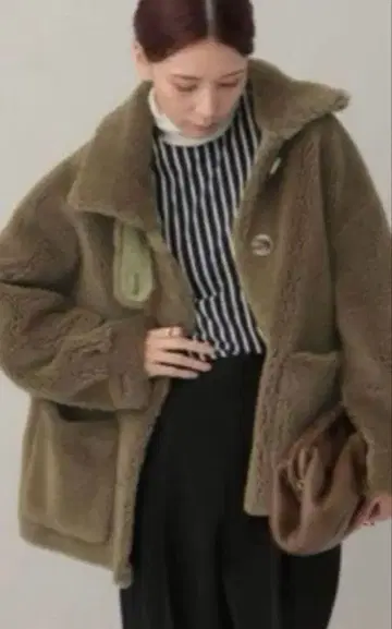 PELLESSIMO 보아 자켓