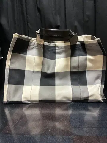 빅 체크 무늬 토트백