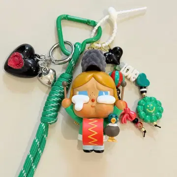 CRYBABY 크라이베이비 키링 피규어 참