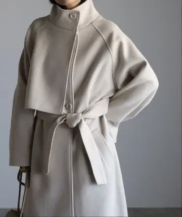 스탠드 칼라 케이프 코트