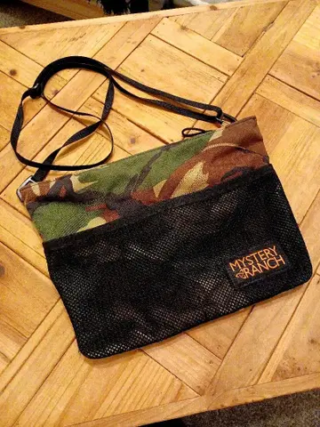 MYSTERY RANCH 카모플라쥬 숄더백