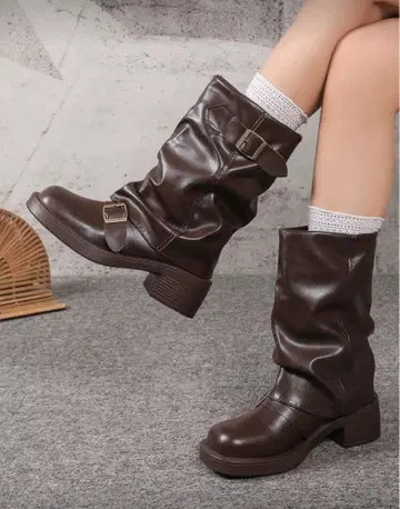 브라운 버클 롱 부츠