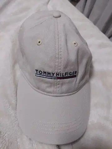 TOMMY HILFIGER 베이지 캡