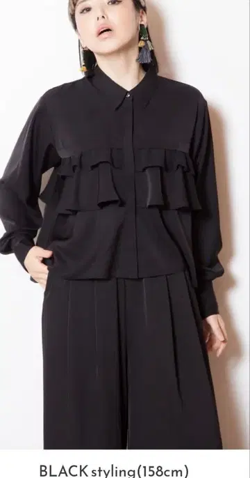 가격 인하했습니다 오즈모시스 티어드 프릴 블라우스