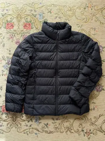 [ 새상품급 ] 유니클로 울트라 라이트 다운 자켓 M