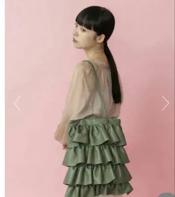 Casselini: 프릴 토트백