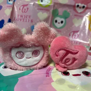 TWICE 러블리 모블리 세트 헤어핀, 리스트 밴드