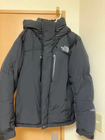 THE NORTH FACE 바르톨로 블랙 다운 자켓
