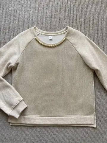 새상품급 BOOGIEWOOGIE 부기우기 펄 장식 티셔츠