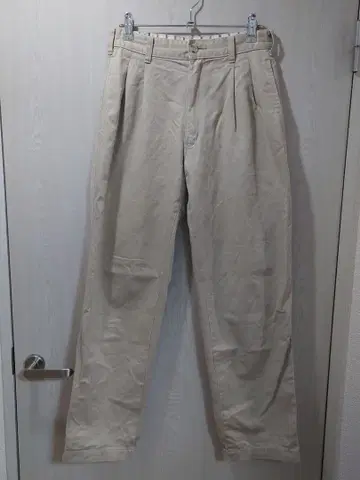 베이지 치노 팬츠 스트라이프 안감