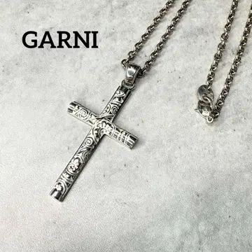 GARNI Vine Pattern 크로스 목걸이 가르니