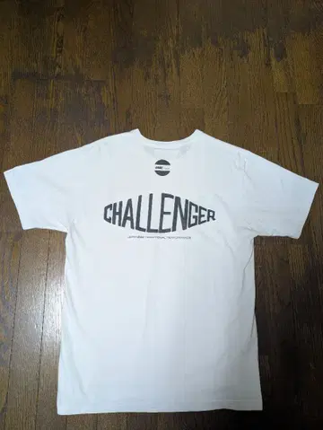 CHALLENGER 화이트 T셔츠 CMC TECH