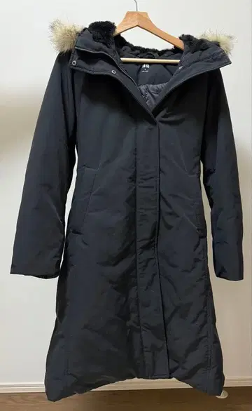 UNIQLO 여성용 롱 코트