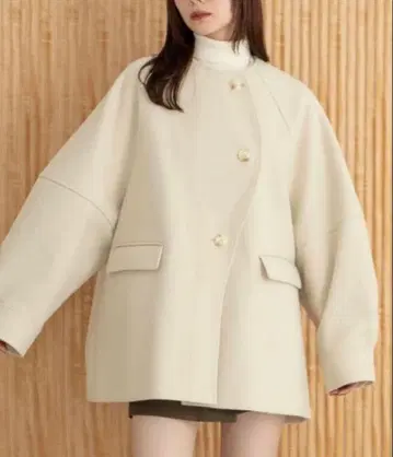 hinari 웨이브 디자인 미들 코트 아이보리