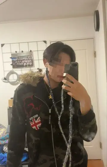 즉시 완판 카모 패턴 퍼 후드티 y2k