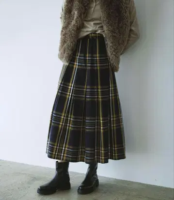 턱 체크 이지 스커트