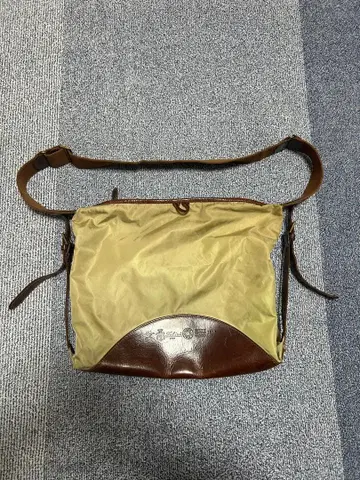 felisi 페리지 나일론 x 가죽 숄더백 9848