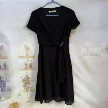 블랙 랩 스타일 반팔 원피스