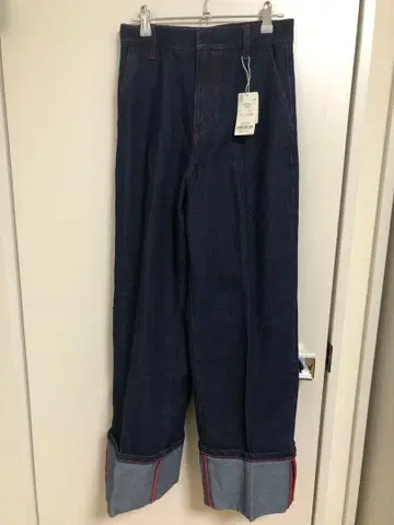 스티치가 귀여운 롤업 데님 M 새상품