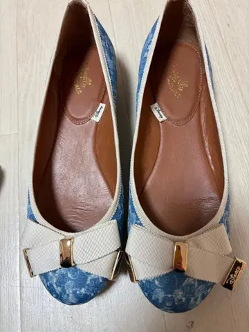 미사용 디즈니 미키 플랫슈즈 23cm 파랑