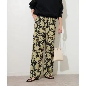 저널 스탠다드 리룸 브러쉬드 플라워 이지 팬츠