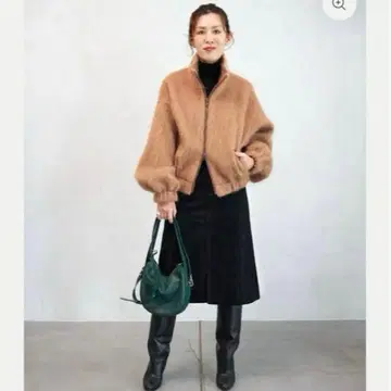 오쿠사 나오코 NO.b/AMARC / 샤기 블루종 카멜