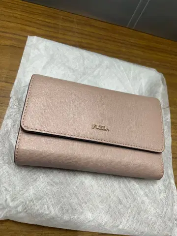 [ 새상품급 ] FURLA 3단 폴더형 가죽 지갑 핑크 계열