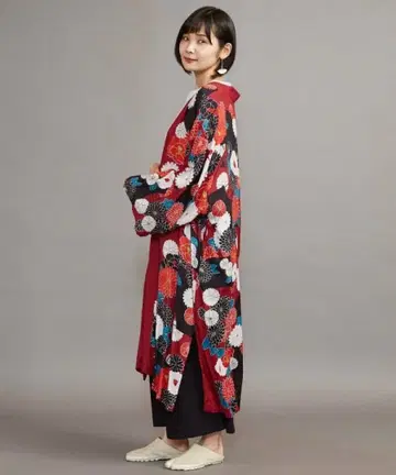 재패니즘 축하 긴 겉옷 빨간색 부채 가을 가디건 앤티크 다이쇼 로망