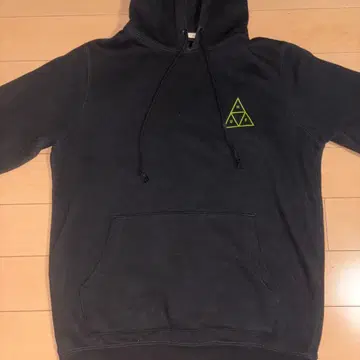 HUF 블랙 후드티 M 사이즈