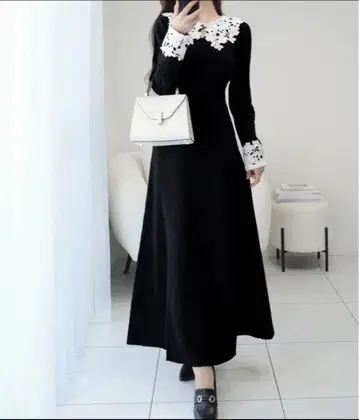 레이스 카라 니트 원피스 블랙 [ mily bilet ]
