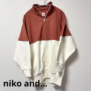 [ 미사용 새상품 ] niko and - 맨투맨 자켓 오렌지 화이트